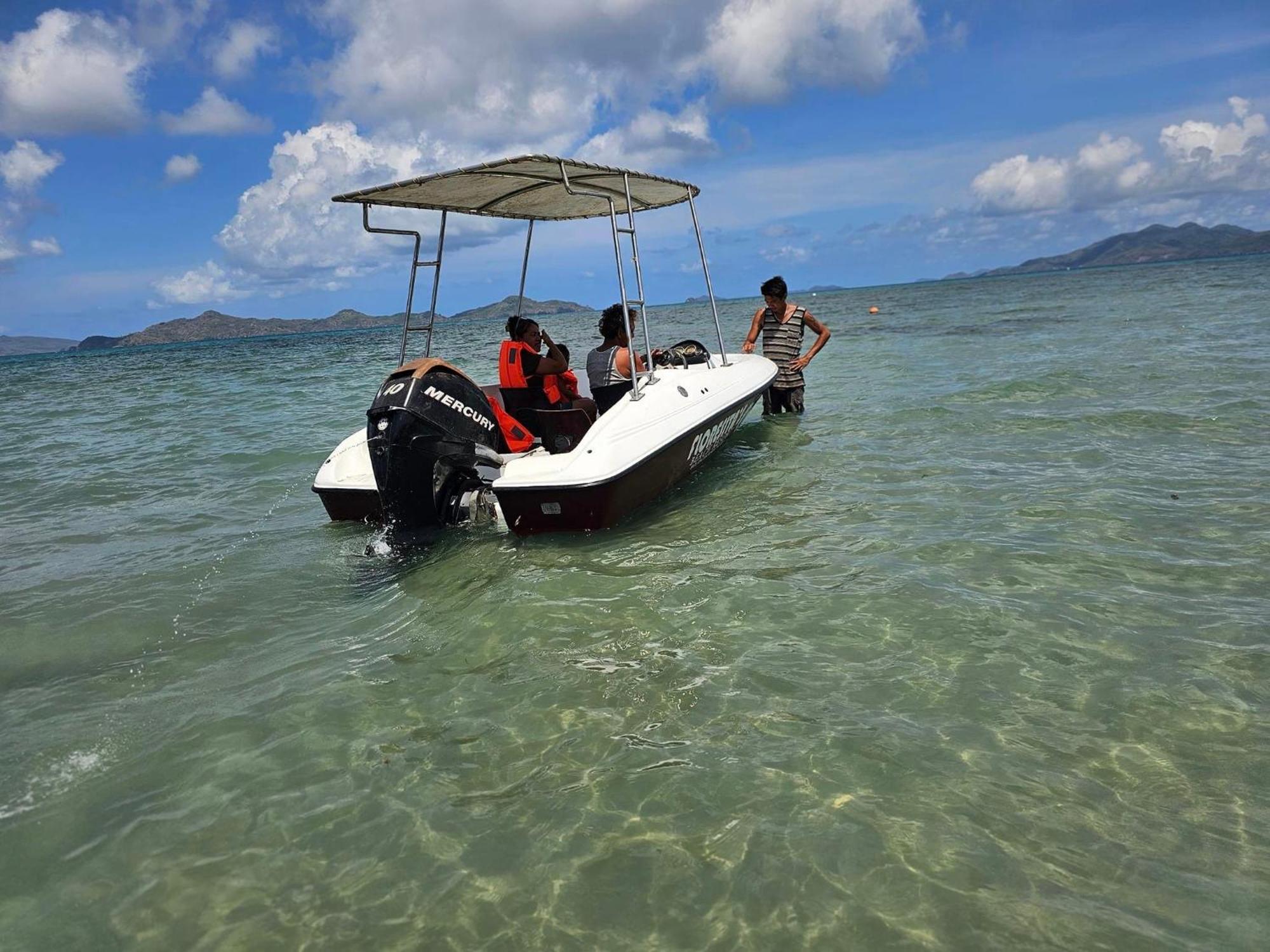Floresitas Beach Resort Эль-Нидо Экстерьер фото
